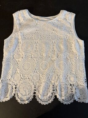 Women's White Crochet Lace Sleeveless Top